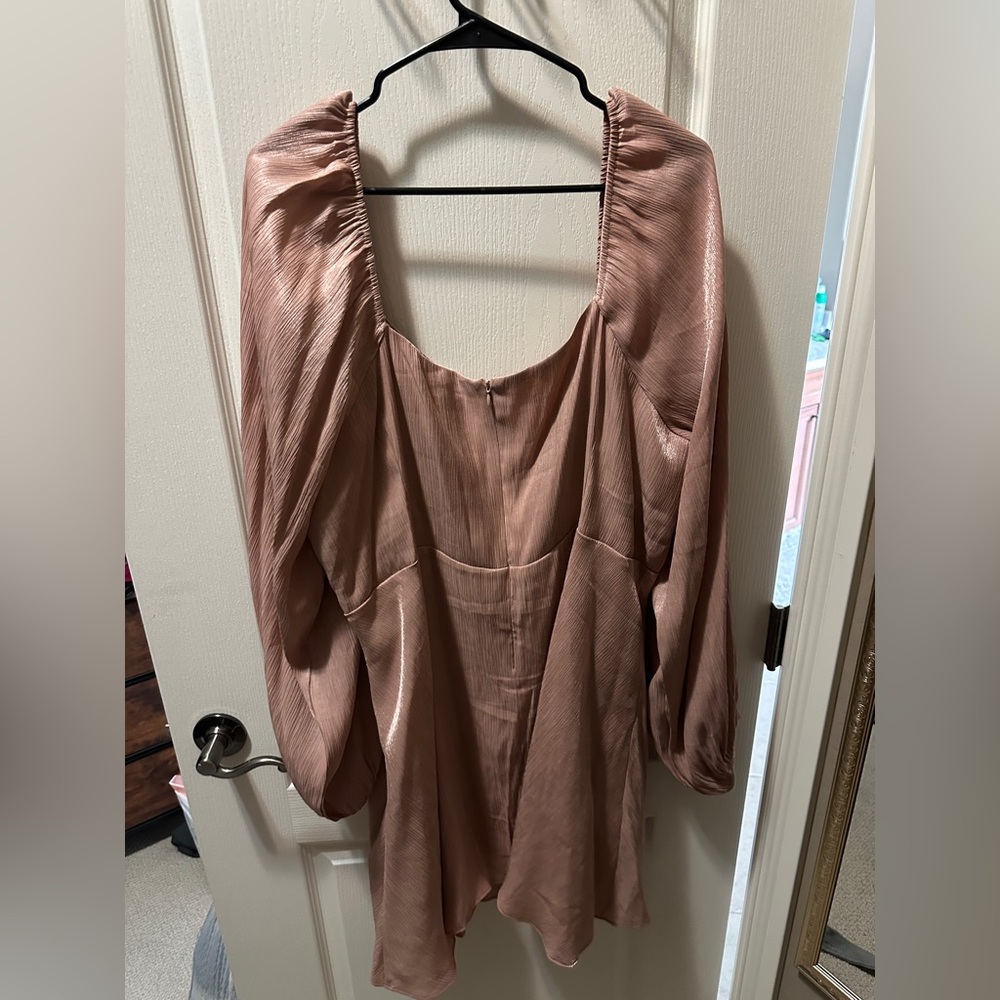Forever 21+ Blush Pink Satin Dress - Picture 2 of 4
